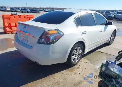 2011 Nissan Altima 2.5 S z USA, uszkodzony, nr VIN 1N4AL2AP5BN500198